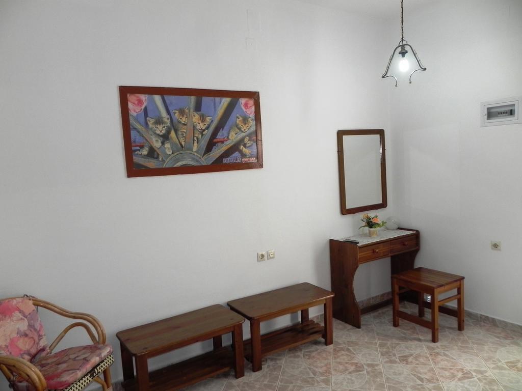 Mihalis Studios Lakki (Karpathos) Quarto foto